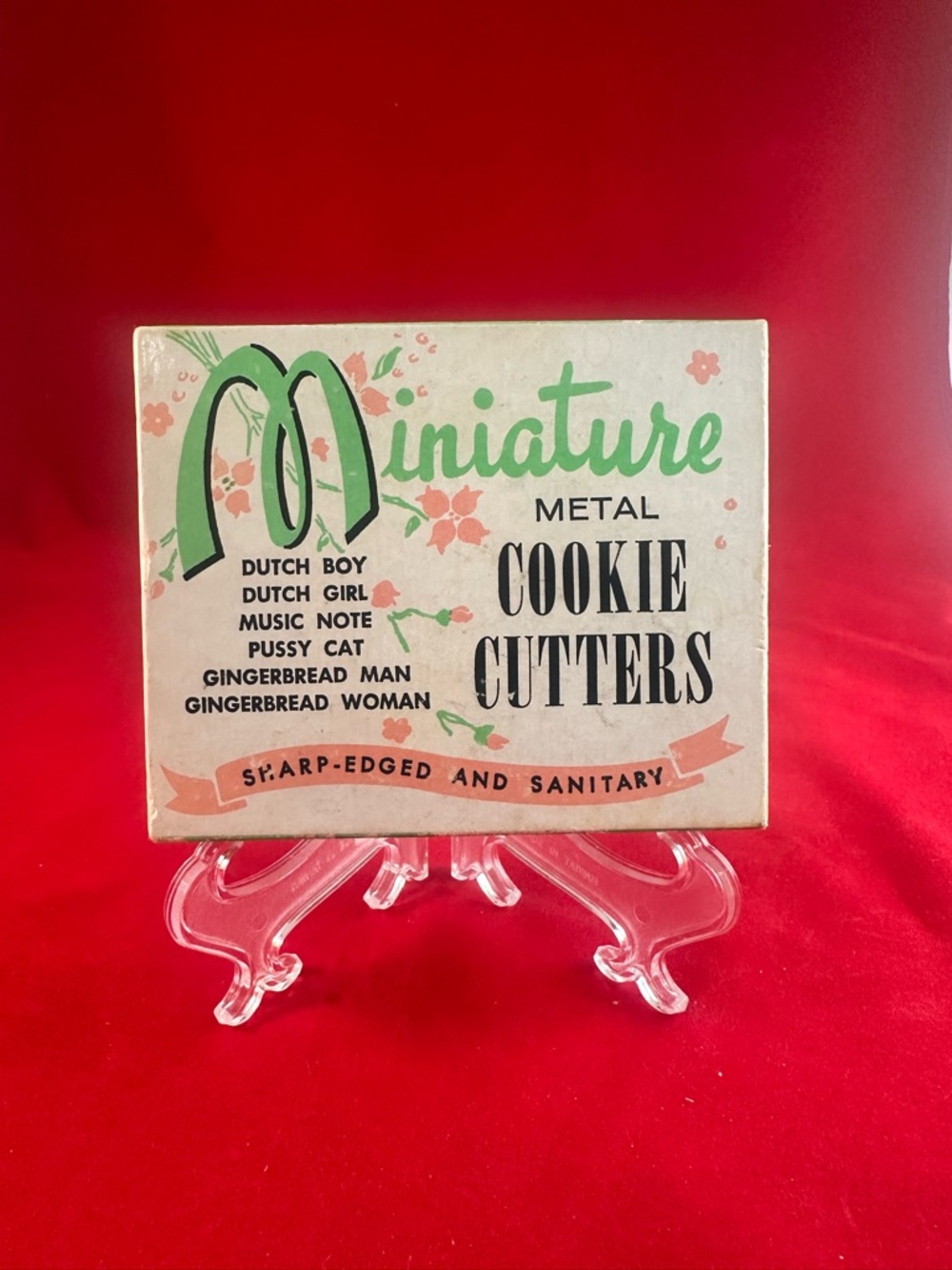 Miniature Metal Cookie Cutters - Green & Cream Box